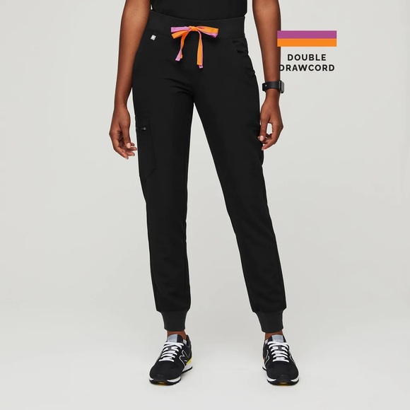 Limited Edition Figs
Double-Drawstring Zamora Joggers 
Black/Sorbet
XS/Petite - Picture 4 of 9